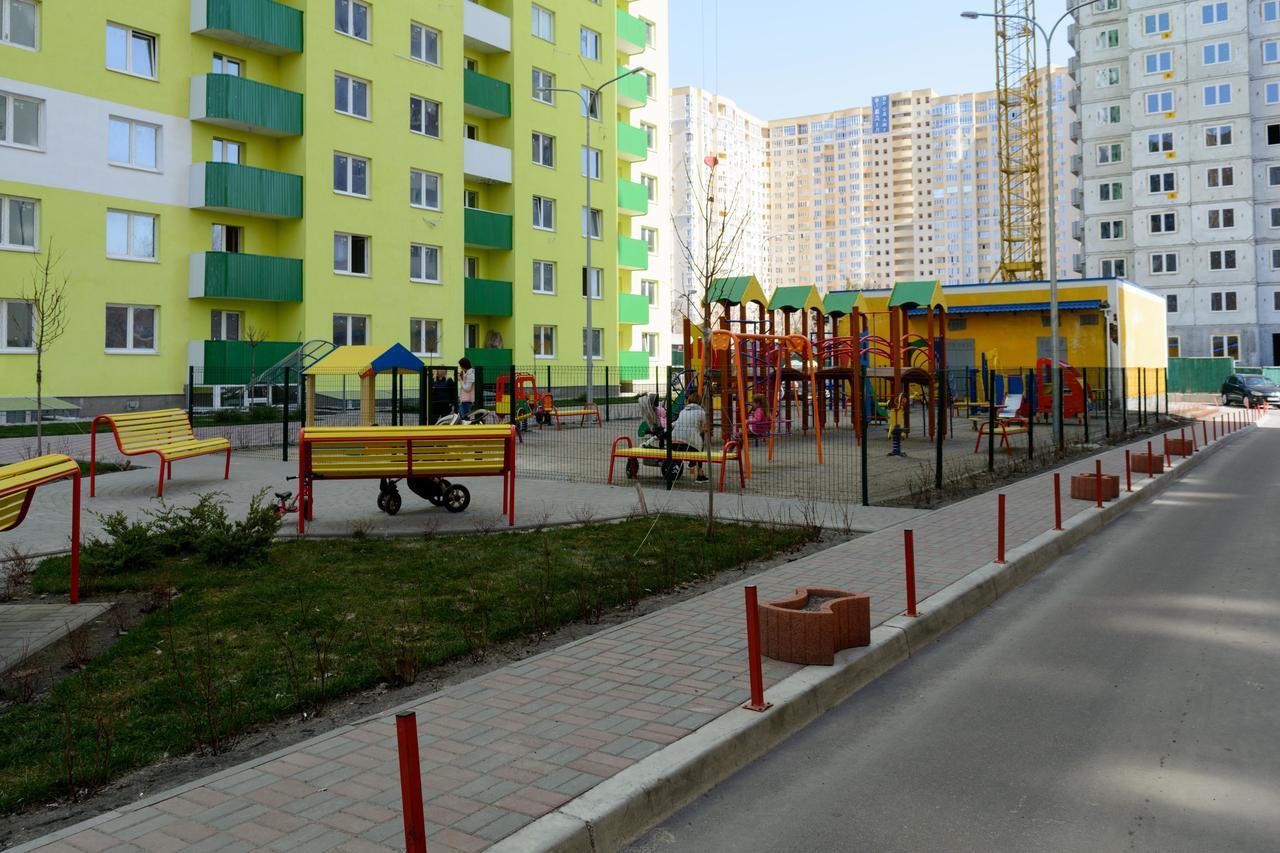 Modern Studio Apartments Kiev Extérieur photo